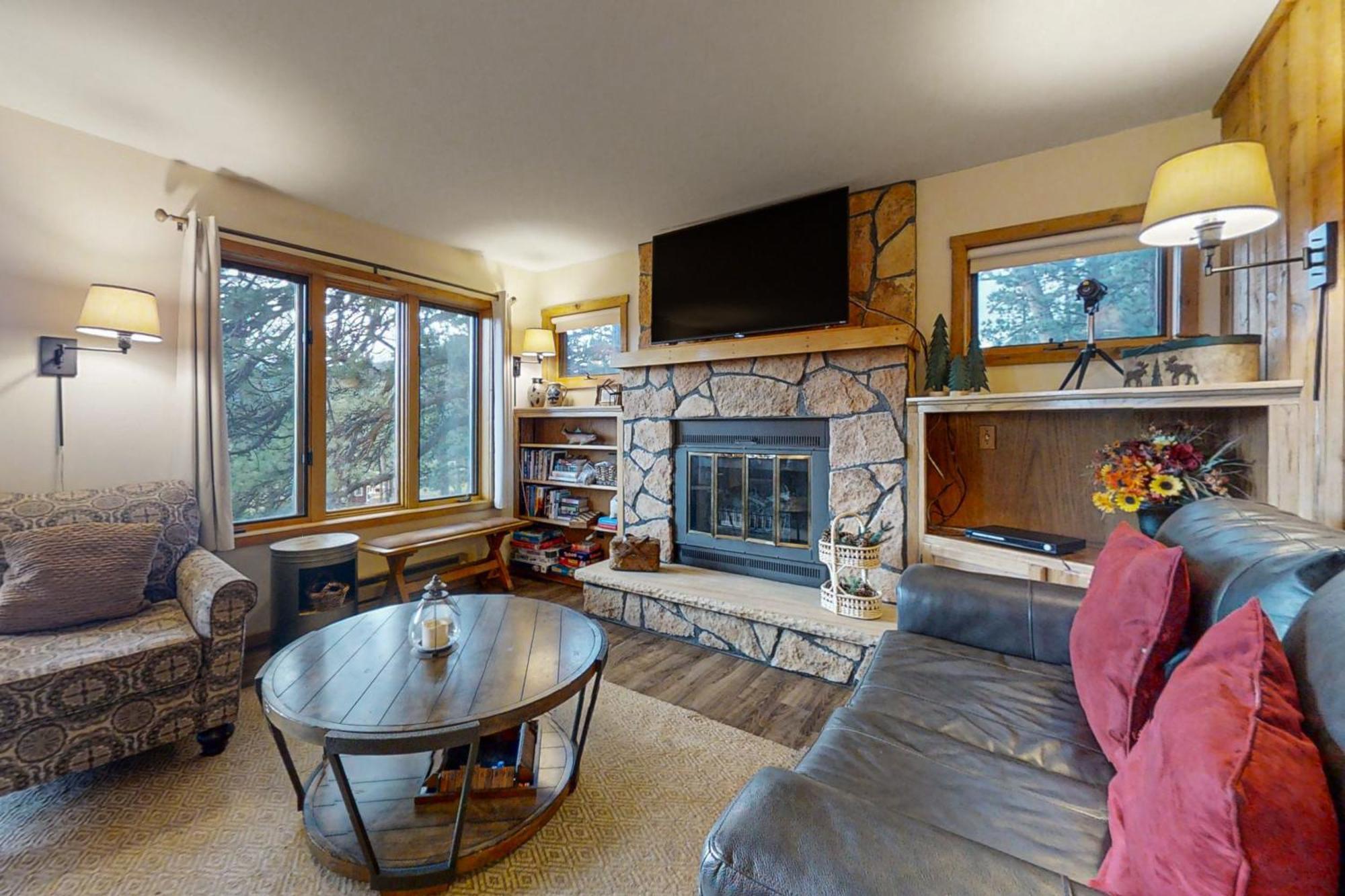 Deer Mountain Lodge South Estes Park Exterior photo
